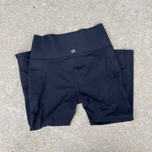 GapFit Sculpt Compression Capris Black Activewear Gymcore Yoga Dance Size Medium